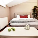 Akin Aparthotel 4*