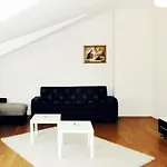 Aparthotel Akin