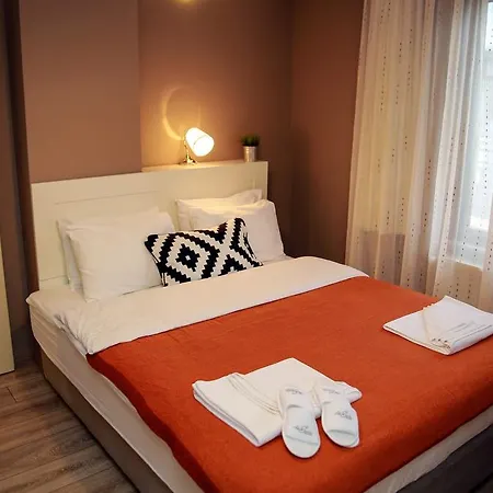 阿金套房酒店 4*