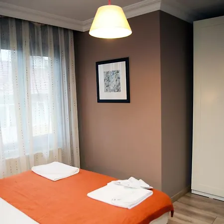 מלון דירות Akin 4*