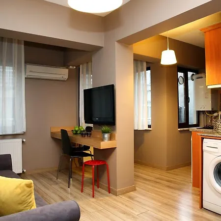 Akin Apartmanhotel 3*