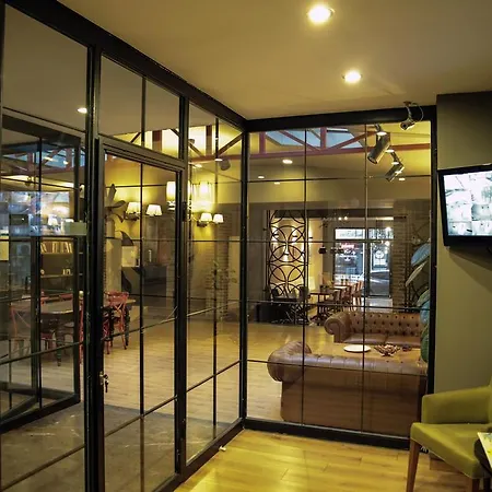 Akin Apartmanhotel 3*