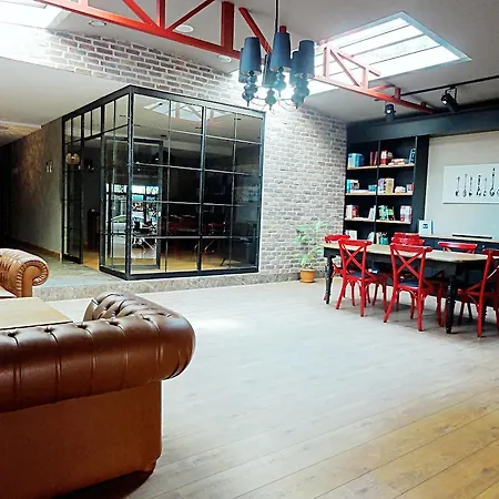 Hotel apartamentowy Akin 4*